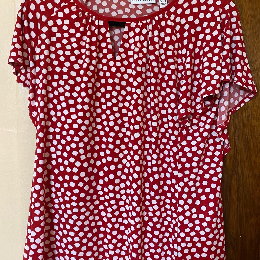 Susan graver top